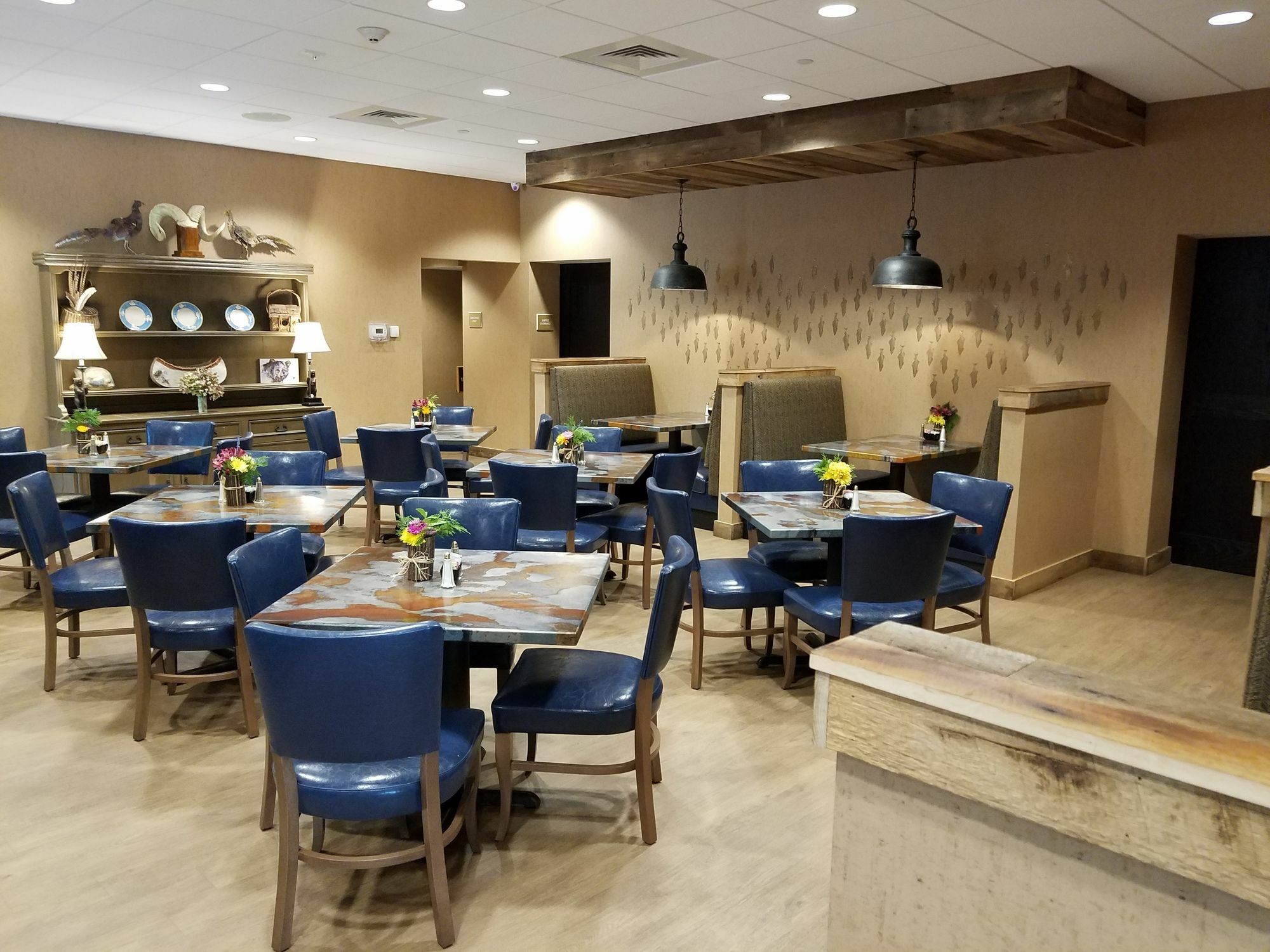 Holiday Inn Asheville East-Blue Ridge Pkwy By Ihg Exterior foto